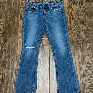 Womens American Eagle Stretch Skinny Kick Denim Distressed Jeans Pants Sz. 8